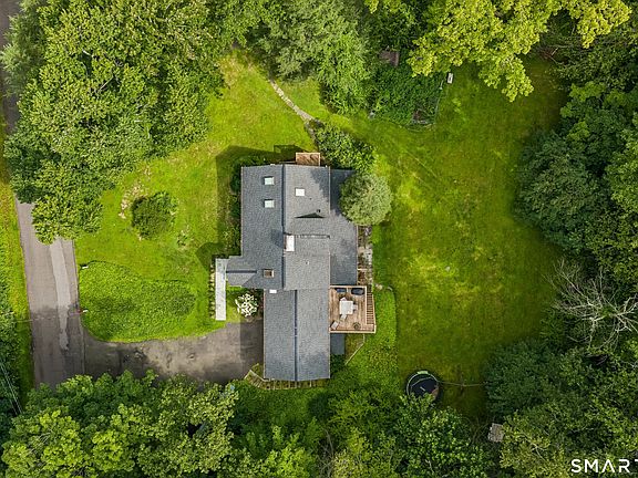 2nd image of 24 White Birch Road