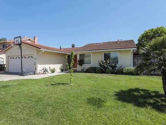 3rd image of 1857 Dandini Cir
