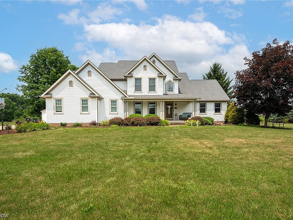 1st image of 2455 Tamarack Trl