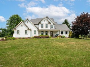 2455 Tamarack Trl, Ravenna, OH 44266