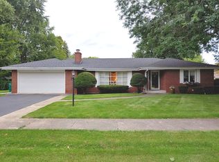 506 Palladium Dr E, Joliet, IL
