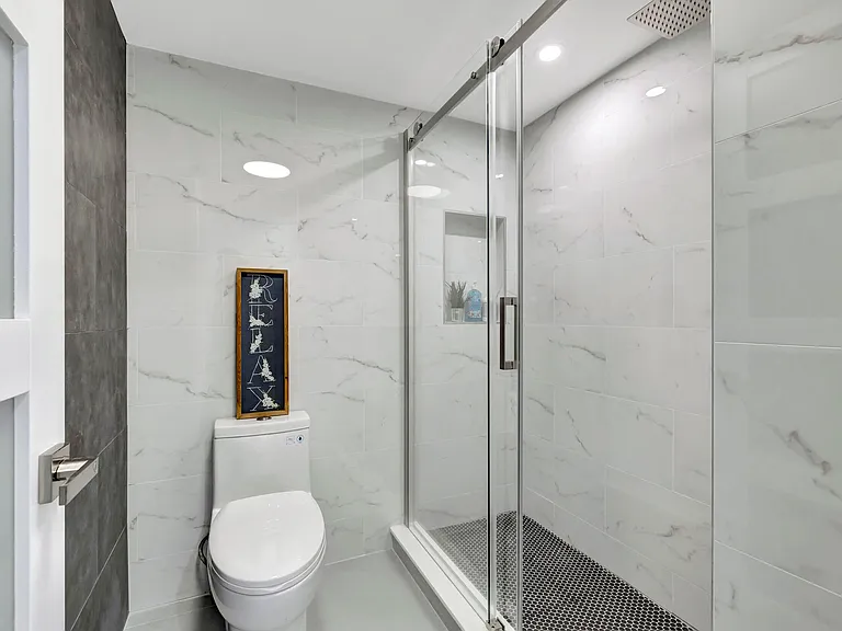 7898 Eastlake Dr #7D — Photo 30