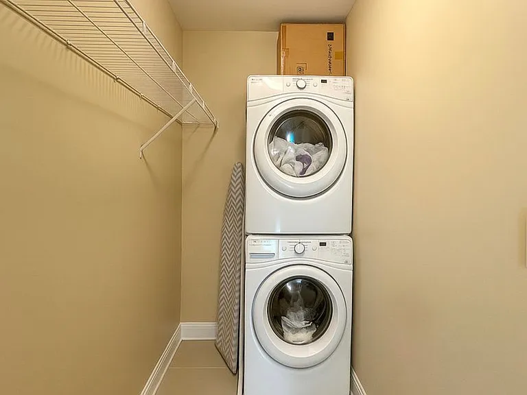 2144 W Potomac Ave #2R — Photo 5