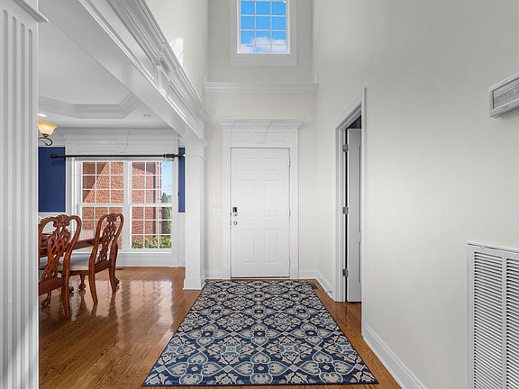 5th image of 204 Camilla Ln