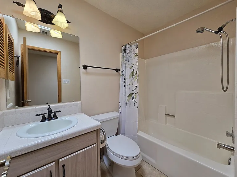 2874 Plaza Amarilla — Photo 15
