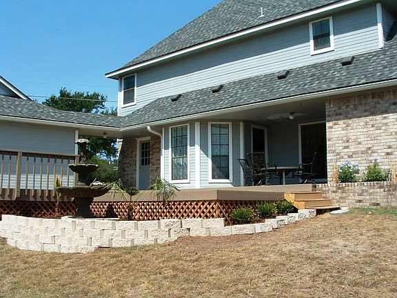 3rd image of 21413 Lakefront Dr