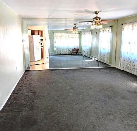 2nd image of 18 Elkton Ct