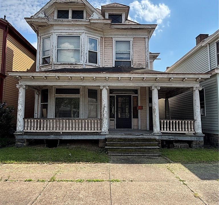 1st image of 312 W 6th St