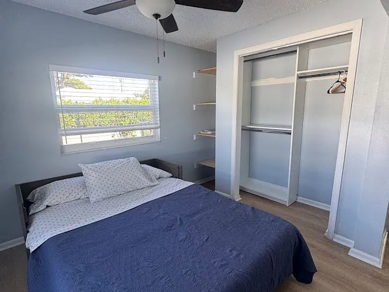 244 SW 5th Ave — Photo 10