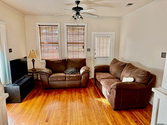 4th image of 5605 Lancaster Ave