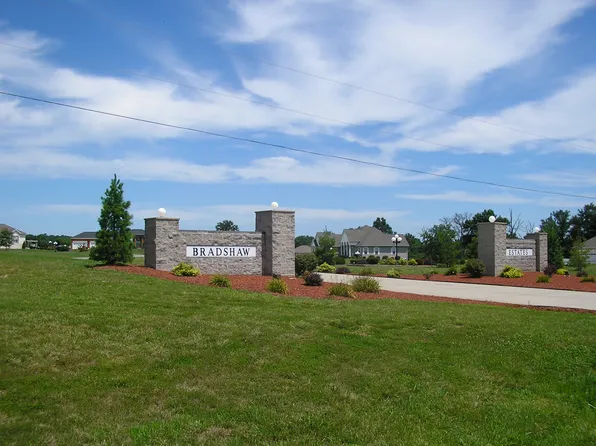 14327 McRaven Ln, Mount Vernon, IL 62864