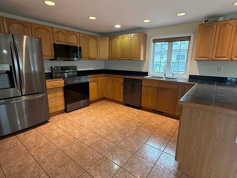 7 Chequeset Rd — Photo 1