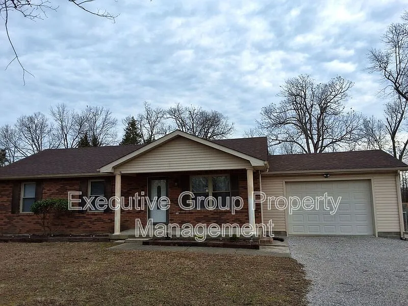 1800 Preston St photo 1