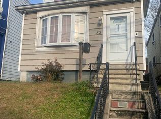 82 Pamrapo Ave, Jersey City, NJ
