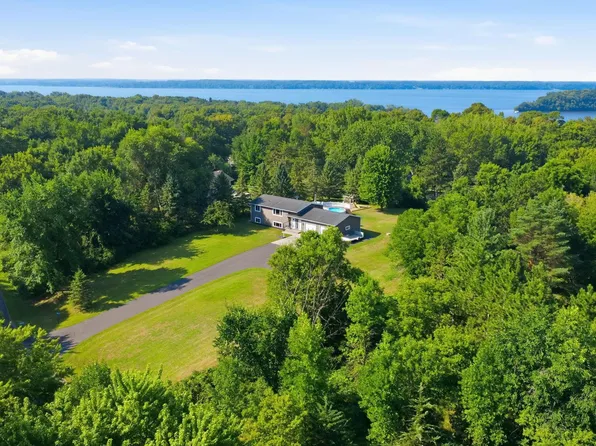 28087 Timber Lane Rd, Paynesville, MN 56362