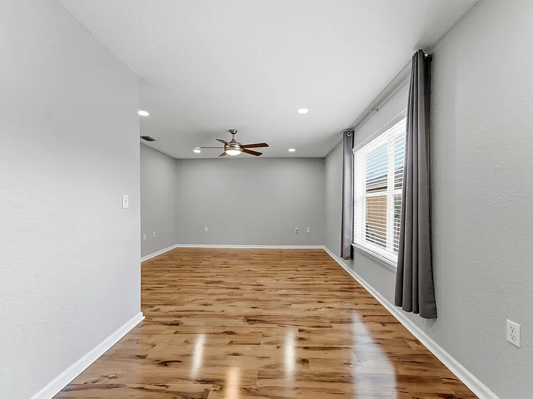 Ashbury Palms Dr — Photo 28