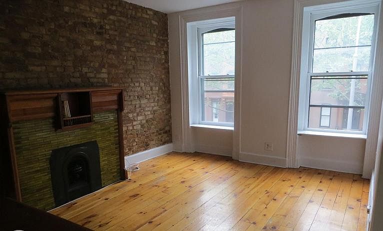 1st image of 310 Clermont Ave APT 02