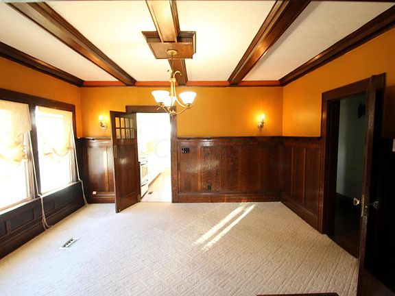 3rd image of 815 Forest Rose Ave