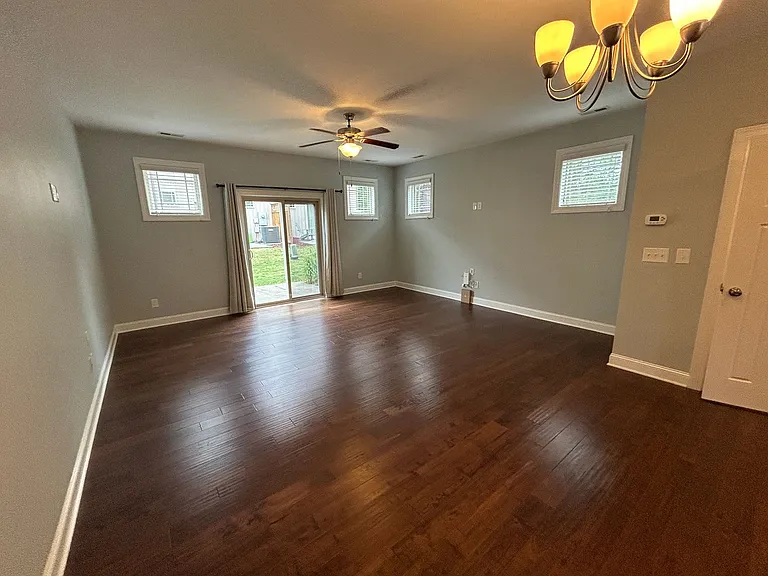 2804 Piedmont River Way — Photo 8