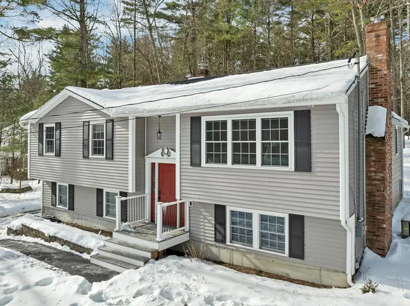 17 Twilight Drive, Nashua, NH 03062