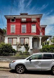 27 Oak St, Paterson, NJ, 07501