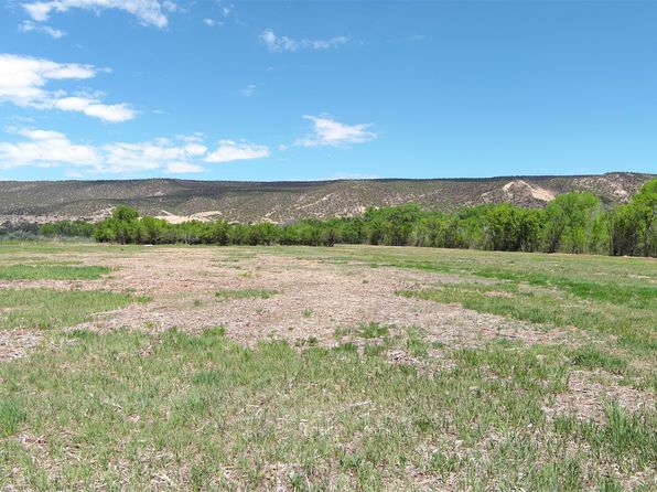County Road 41, Velarde, NM 87582