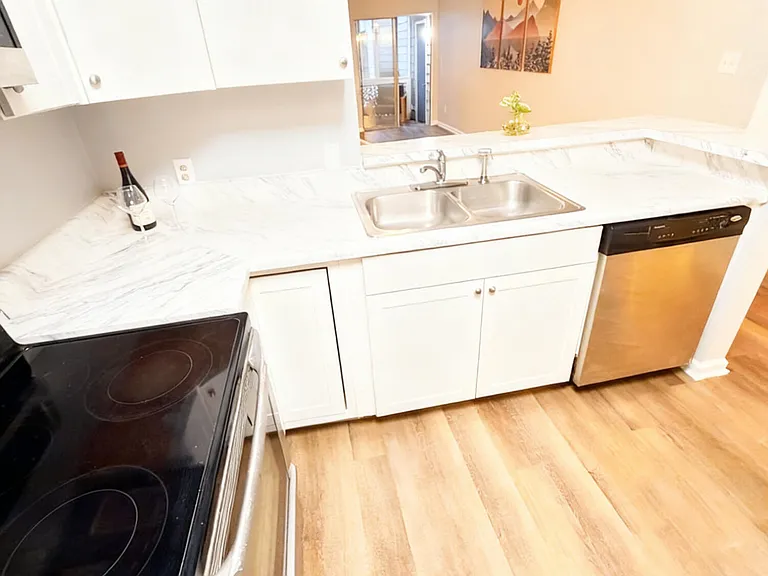 3810 Grey Harbor Dr #203 — Photo 4