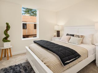 15610 8th Ave SW #106, Seattle, WA 98166