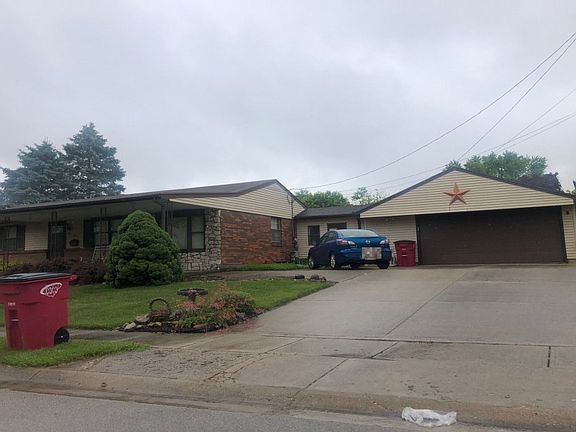 2nd image of 153 Devore Dr