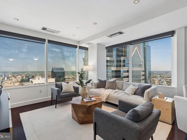 50 S 16th St Unit 4504, Philadelphia, PA 19102