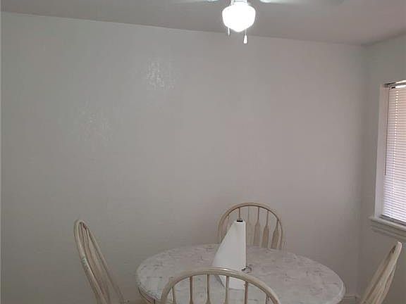 2nd image of 2929 Winkler Ave APT 1014