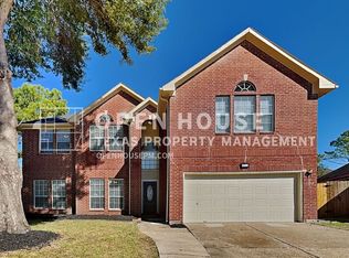1113 Merribrook Ln, Pearland, TX 77581