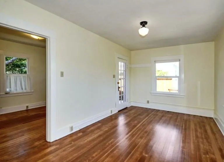 1011 Seabright Ave #1/2 — Photo 2