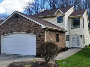 6700 Old Royalton Rd #4, Brecksville, OH 44141
