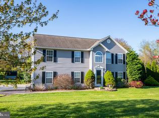 2420 Boger Stadt Rd, Fogelsville, PA 18051