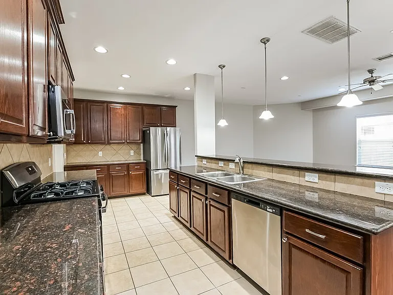2403 Lacyberry St — Photo 6