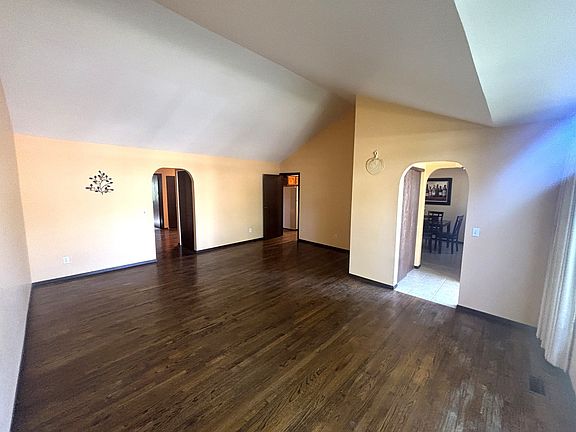 2nd image of 79 Garden Dr