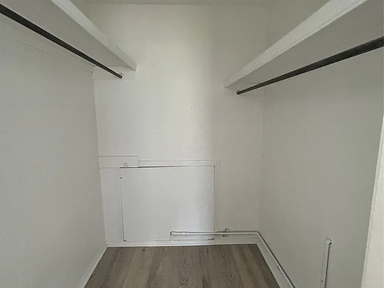 4350 E 67th St #801 — Photo 9