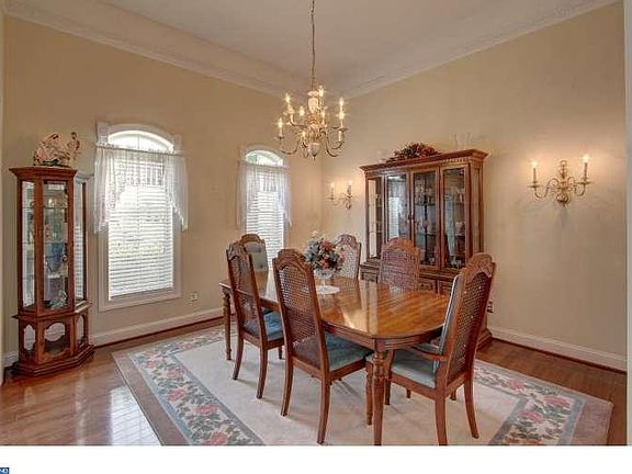 5th image of 314 Bohemia Mill Pond Dr