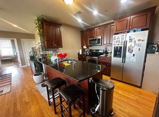 100 Fellsway W APT 302, Somerville, MA 02145