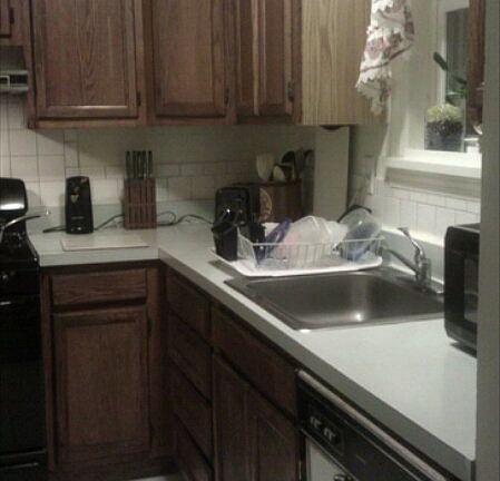 3rd image of 712 S Stonestreet Ave
