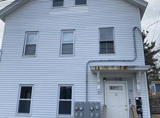 14 Cottage St APT 3, Leominster, MA 01453