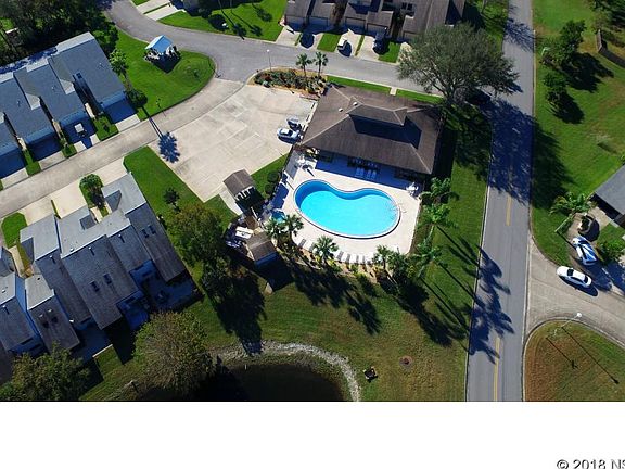 5th image of 305 Windhaven Ln