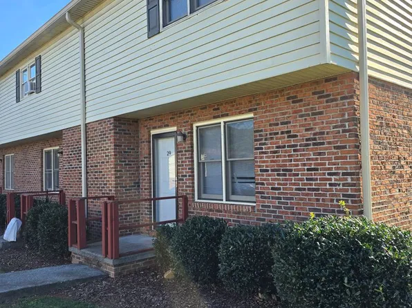 1800 Seminole Dr APT 29, Johnson City, TN 37604