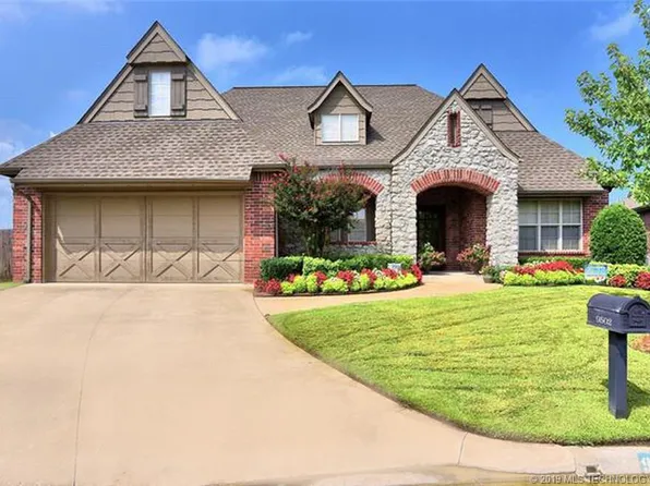 9502 S 73rd Ave E, Tulsa, OK 74133