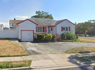 227 109th Ave, Elmont, NY 11003