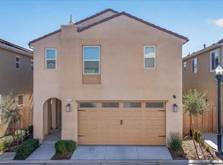 1118 Elevations Way W, Madera, CA 93636