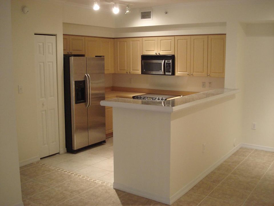 Kitchen 102