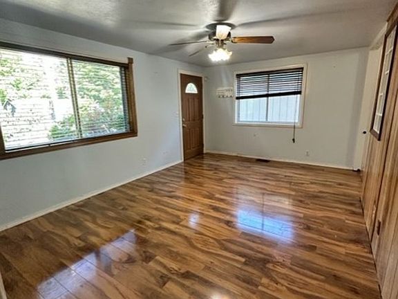 4th image of 16024 114th Ave SE