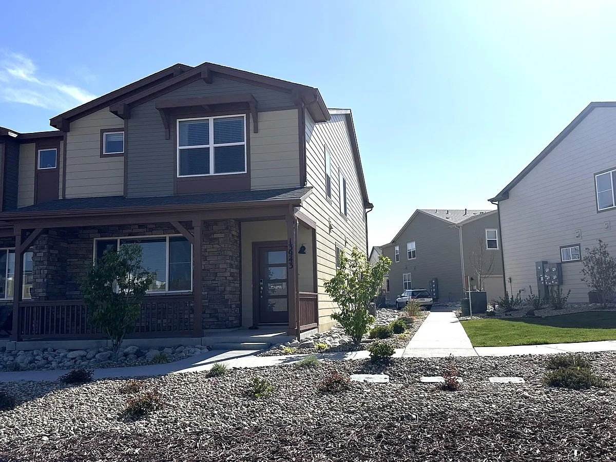 Building Photo - 13943 Vispo Way